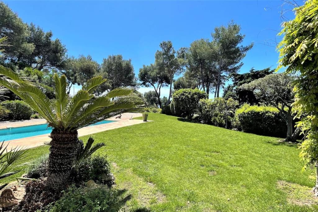 Villa La Californienne Carqueiranne Exterior foto