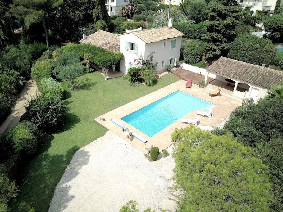 Villa La Californienne Carqueiranne Exterior foto